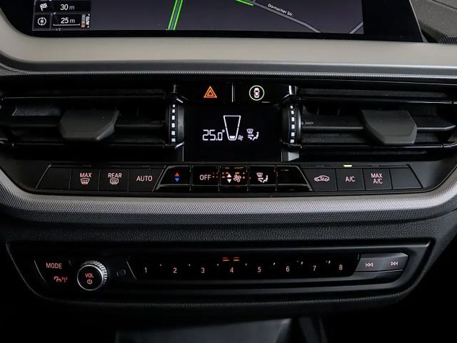 BMW 118 118d Advantage pakket Sedan