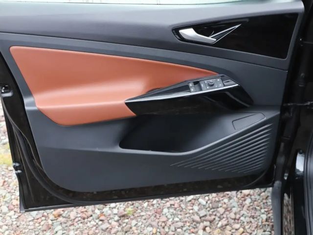 Volkswagen ID.5 IQ.Drive Pro