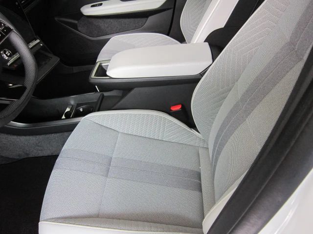 Renault Scenic E-Tech Iconic