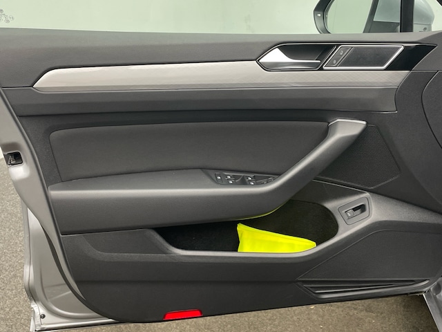 Volkswagen Passat 2.0 TDI Business DSG Variant