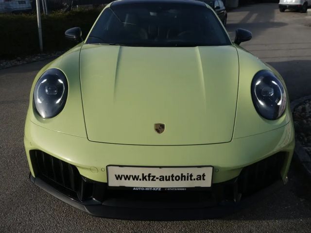 Porsche 992 Carrera Coupé GTS Turbo