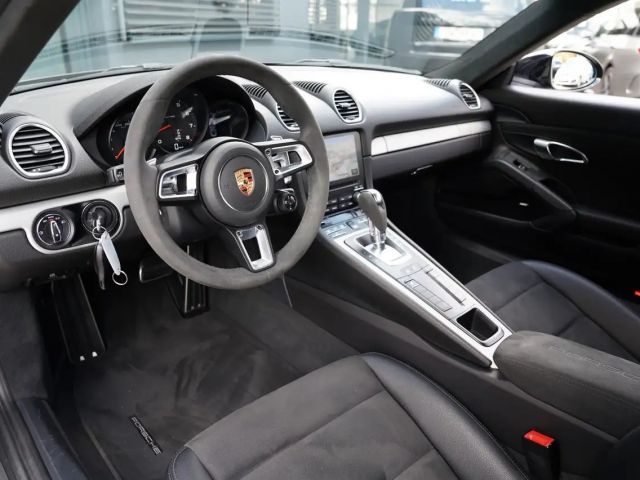 Porsche Cayman 718 Coupé