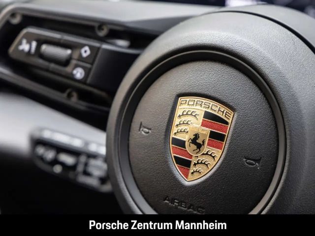 Porsche Taycan 4S Cross Turismo