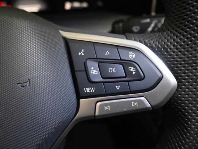 Volkswagen Golf Sport Variant