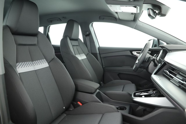 Audi Q4 e-tron SUV 45 e-tron Audi Q4 e-tron