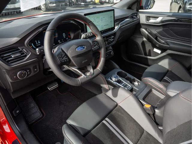 Ford Focus ST Line