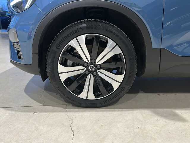 Volvo XC40 XC40 Navi LED Klima Standhzg Einparkhilfe el. Fenster