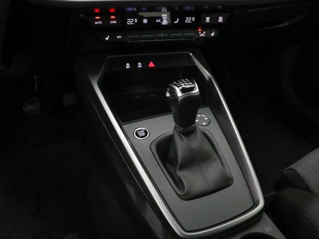 Audi A3 30 TFSI Sedan