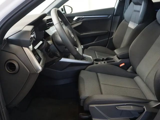 Audi A3 30 TFSI Sedan