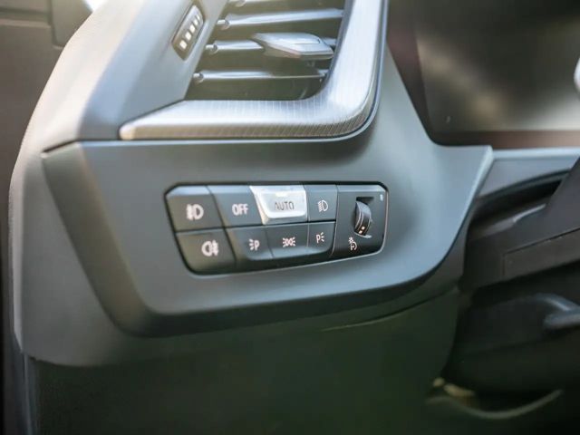 BMW 220 220i Coupé Gran Coupé Sedan