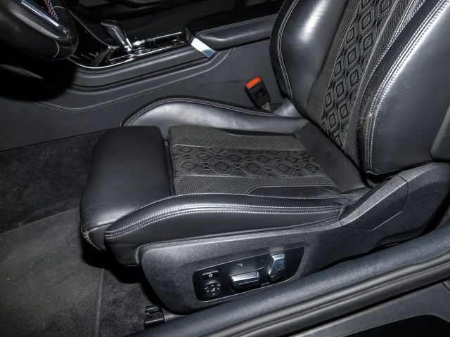 BMW M8 Competition Coupé M-Sport