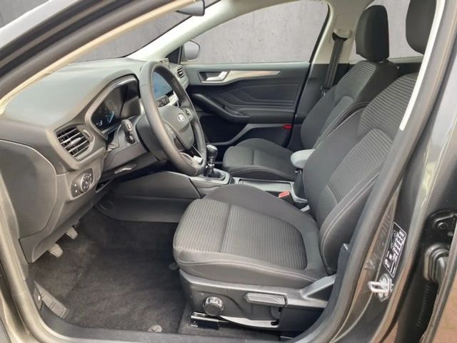 Ford Focus EcoBoost Titanium Wagon