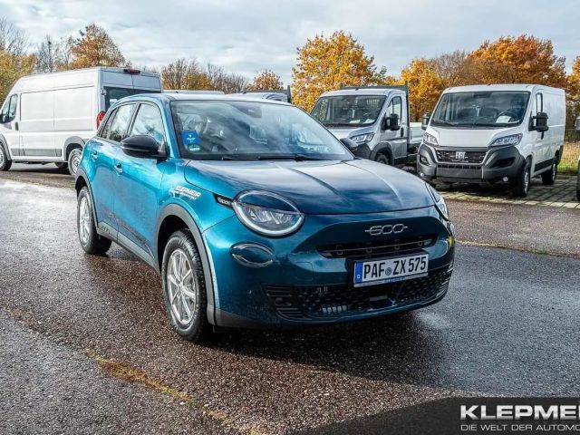 Fiat 600e Hybrid MY25