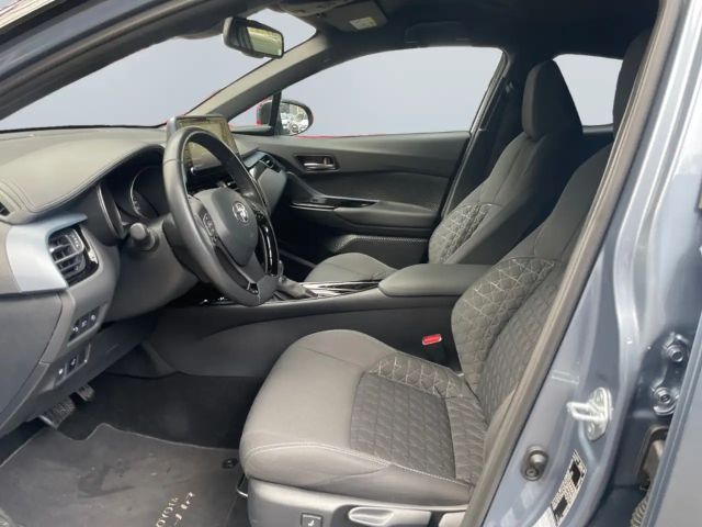 Toyota C-HR Hybride Team D