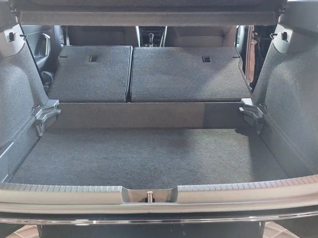 Volkswagen Taigo 1.5 TSI DSG R-Line