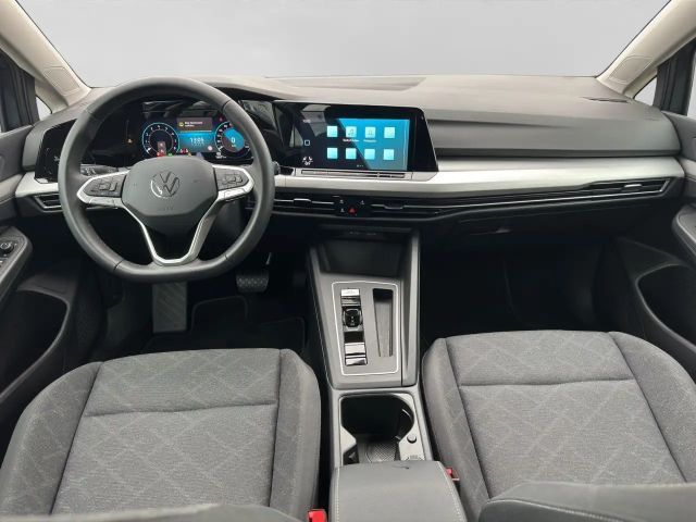 Volkswagen Golf 1.5 TSI DSG Life Variant