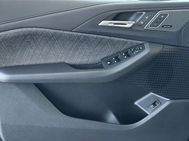 BMW 218 218i Active Tourer