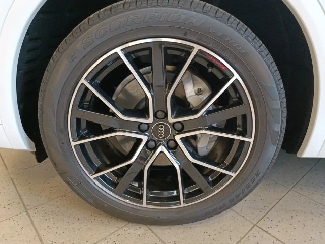 Audi Q5 35 TDI S-Line Sportback