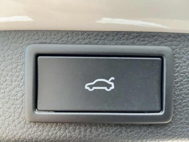 Skoda Karoq 1.5 TSI Tour