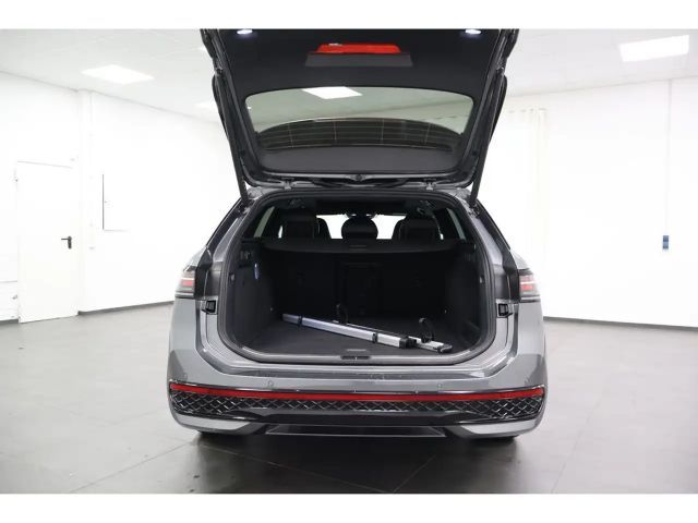 Volkswagen Passat 2.0 TDI DSG R-Line Variant