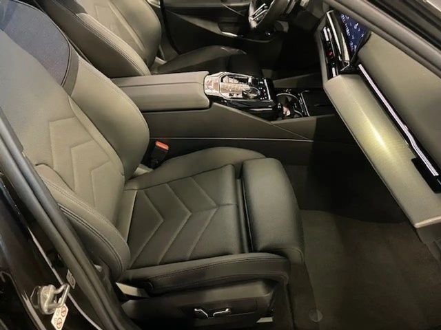 BMW 520 520d Sedan xDrive