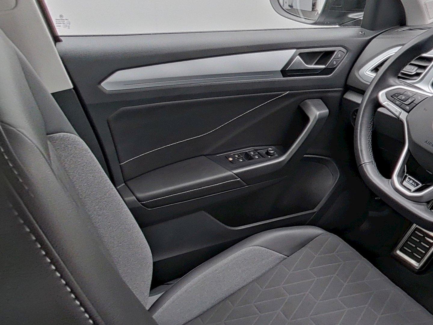 Volkswagen T-Roc 1.5 TSI DSG Plus