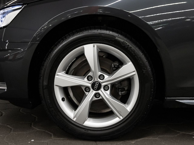 Audi A4 35 TDI S-Tronic Sedan