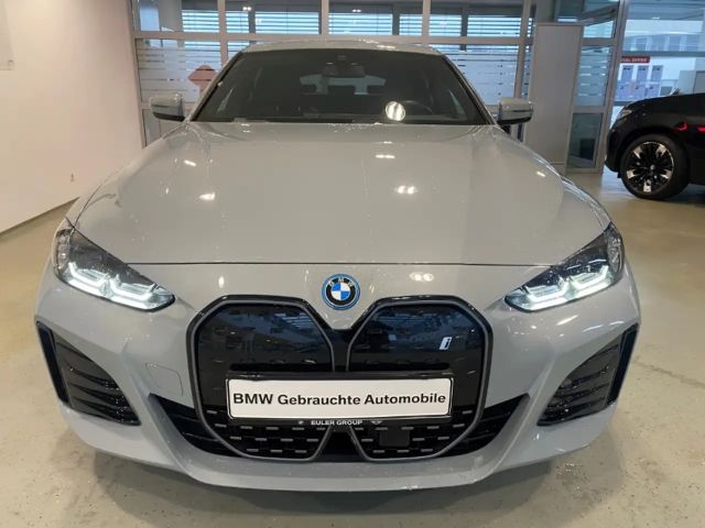 BMW i4 Coupé Gran Coupé Sedan eDrive40