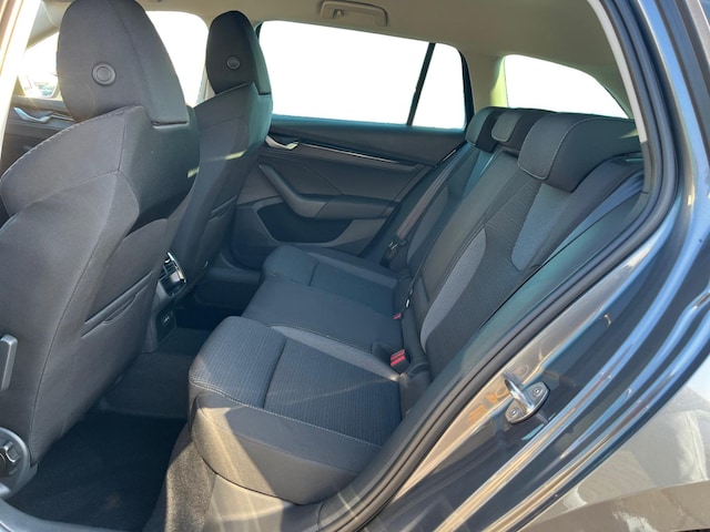 Skoda Octavia Combi Selection