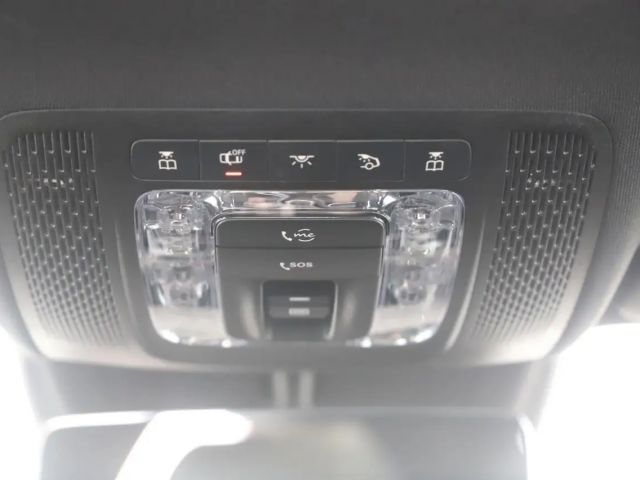 Mercedes-Benz CLA 180 Coupé Progressive