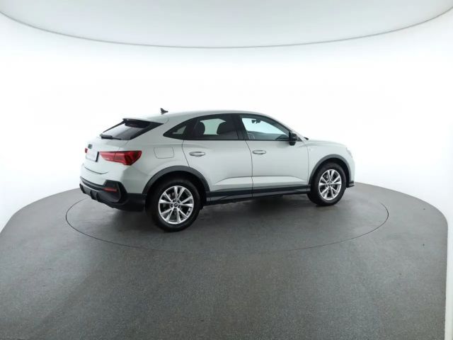 Audi Q3 35 TFSI S-Line