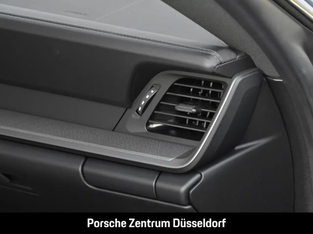 Porsche 992 Carrera Coupé