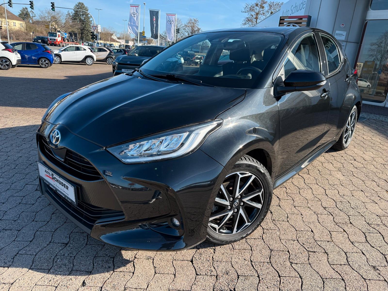 Toyota Yaris Hybride Team D