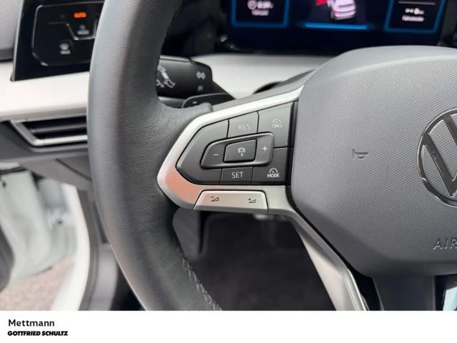 Volkswagen Golf 1.5 eTSI DSG Life