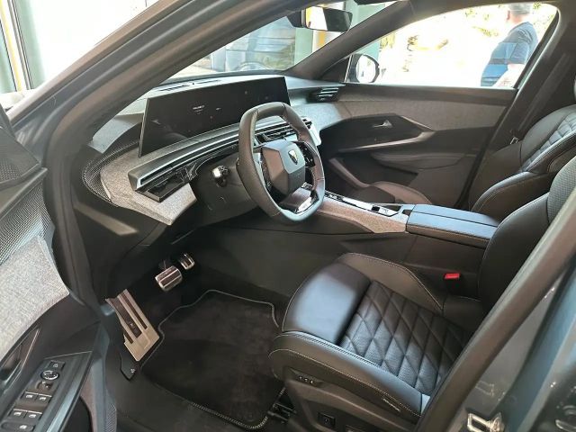 Peugeot E-5008 GT-Line