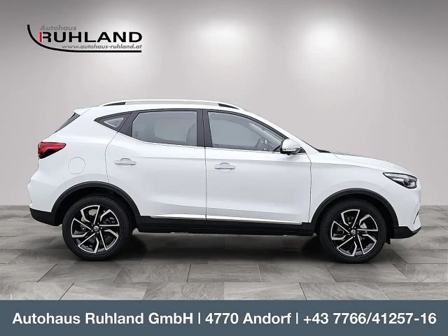 MG ZS Luxury