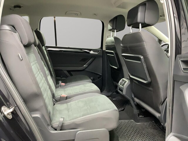 Volkswagen Touran 1.5 TSI DSG