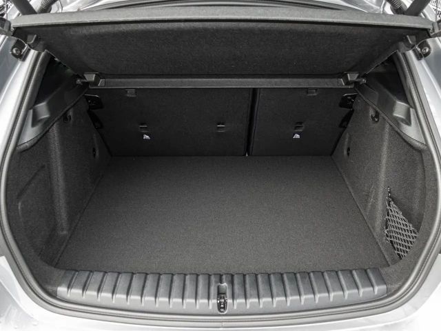 BMW 118 118i M-Sport Sedan