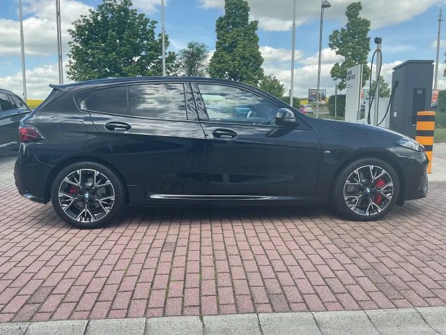BMW 118 118d M-Sport Sedan