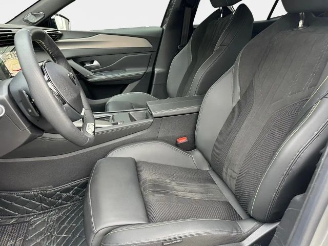 Peugeot 408 GT-Line Hybrid