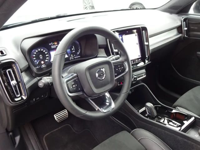 Volvo XC40 R-Design T5