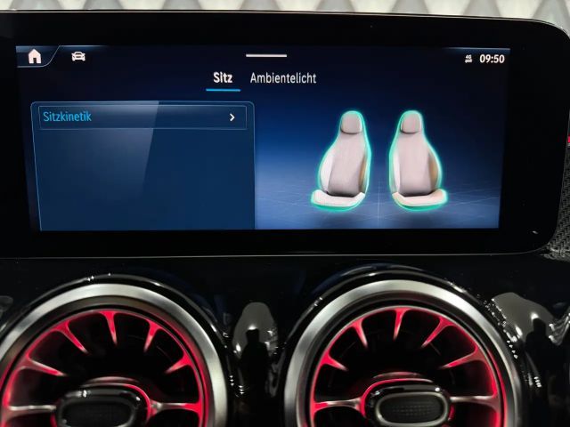 Mercedes-Benz GLB 180 AMG Line