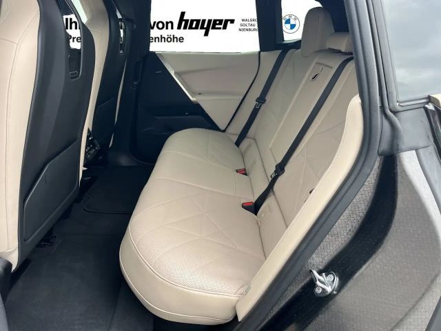 BMW iX xDrive40