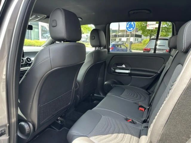 Mercedes-Benz GLB 220 GLB 220 d