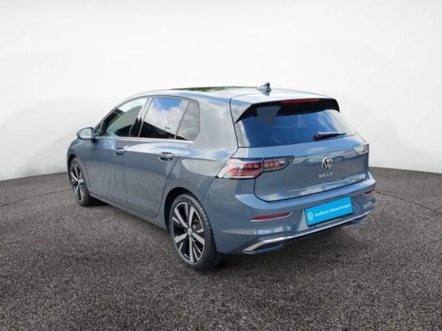 Volkswagen Golf 1.5 eTSI Golf VIII Style