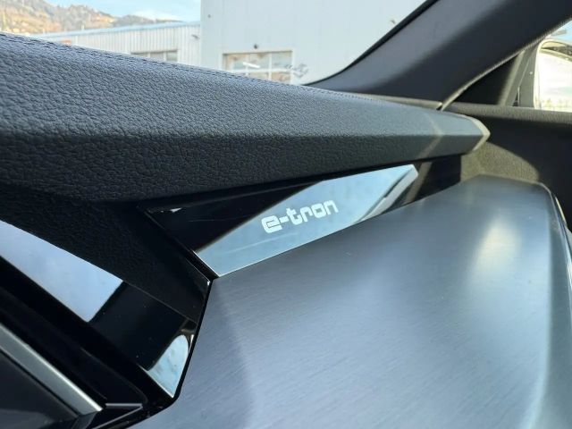 Audi e-tron 55 Business