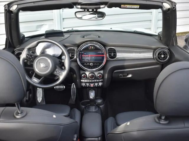MINI John Cooper Works Cabrio John Cooper Works John Cooper Works Trim