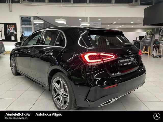 Mercedes-Benz A 250 A 250 e AMG Line