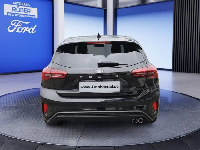 Ford Focus EcoBoost ST Line