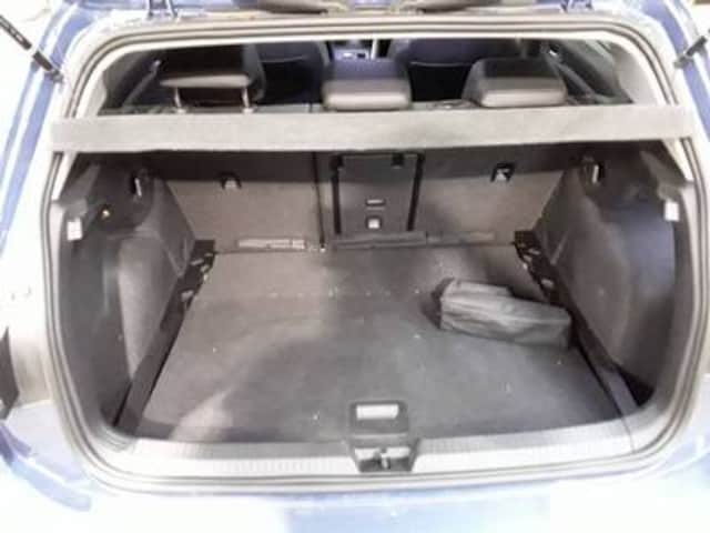 Volkswagen Golf 1.5 eTSI DSG